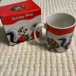 Warner Bros. 1996 Holiday Mug Bugs Daffy Marvin Taz Pepe NIB